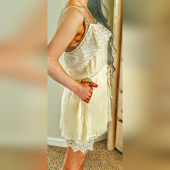 MINIDRESS by FOREVER 21 (S) - Picture 1 of 7